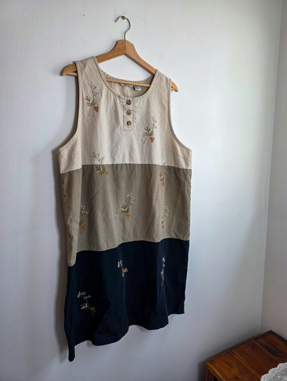 Vintage Jenna Lane N.Y. Embroidered Linen Colorblock Dress